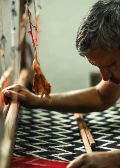 Textile weaving process